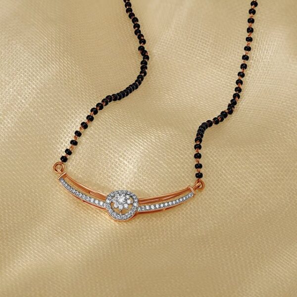 Elegant Floral Diamond Manglsutra in Yellow and Rose Gold - Image 2